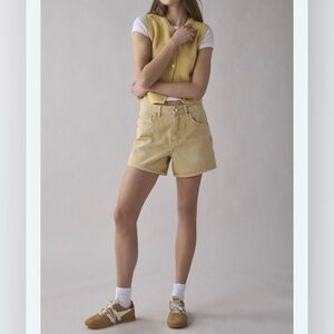 BDG Urban Outfitters Denim Mom Shorts Size 31